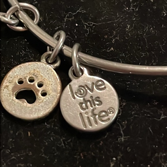 8” mixed metal silver tone adjustable bangle bracelet w/4 dog lover charms - Picture 12 of 16
